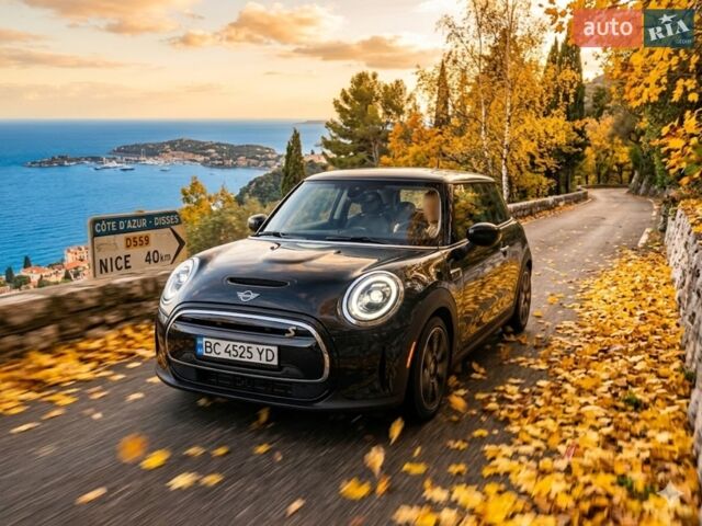 Черный Мини Купер, объемом двигателя 0 л и пробегом 45 тыс. км за 16200 $, фото 1 на Automoto.ua