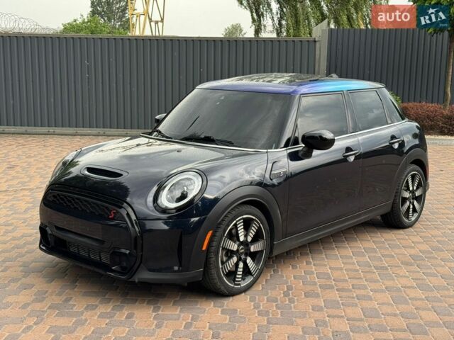 Чорний Міні Cooper, об'ємом двигуна 2 л та пробігом 65 тис. км за 24900 $, фото 1 на Automoto.ua