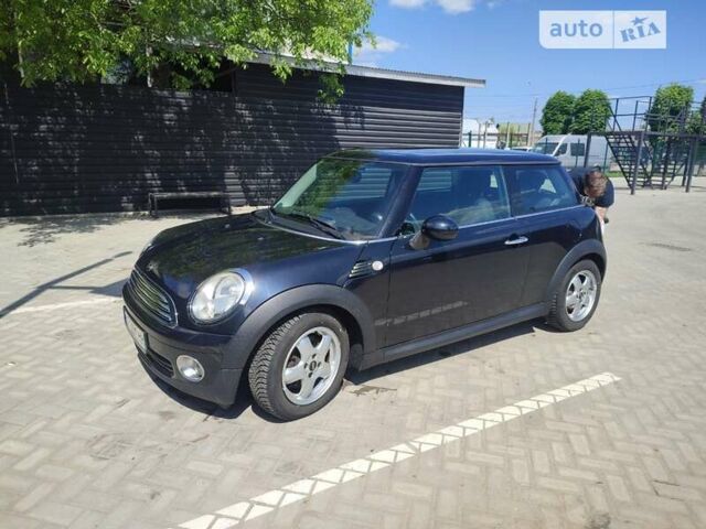 Чорний Міні Cooper, об'ємом двигуна 1.6 л та пробігом 155 тис. км за 7600 $, фото 1 на Automoto.ua