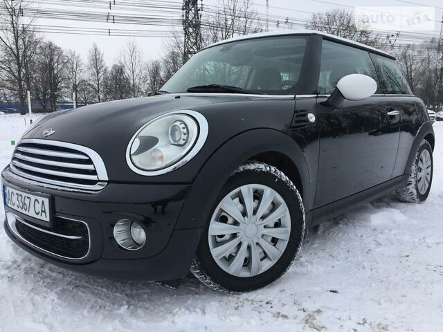 Чорний Міні Cooper, об'ємом двигуна 0 л та пробігом 129 тис. км за 14100 $, фото 1 на Automoto.ua