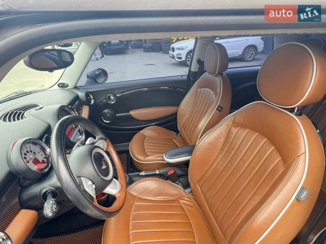 Коричневий Міні Cooper, об'ємом двигуна 1.6 л та пробігом 130 тис. км за 7500 $, фото 1 на Automoto.ua