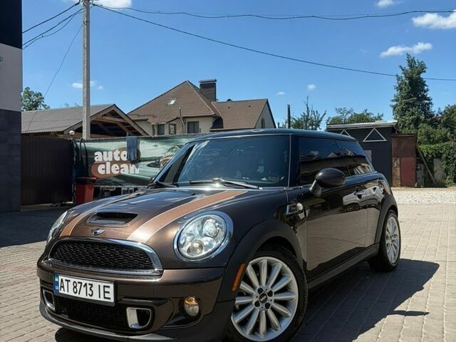 Коричневий Міні Cooper, об'ємом двигуна 1.6 л та пробігом 100 тис. км за 8000 $, фото 1 на Automoto.ua