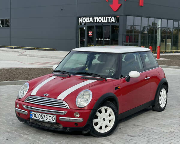 Червоний Міні Cooper, об'ємом двигуна 1.6 л та пробігом 110 тис. км за 4899 $, фото 1 на Automoto.ua