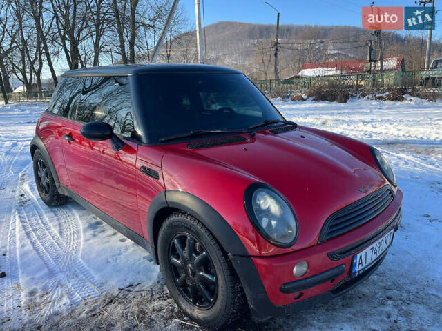 Червоний Міні Cooper, об'ємом двигуна 1.6 л та пробігом 292 тис. км за 4700 $, фото 1 на Automoto.ua
