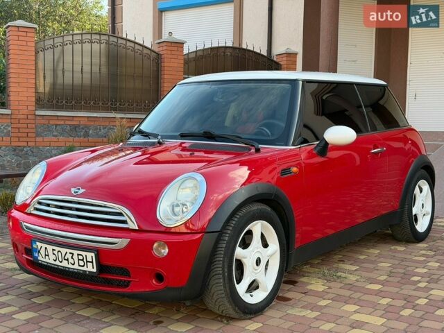 Червоний Міні Cooper, об'ємом двигуна 1.6 л та пробігом 96 тис. км за 5950 $, фото 1 на Automoto.ua