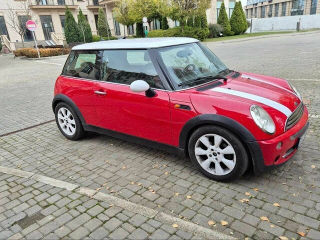 Красный Мини Купер, объемом двигателя 1.6 л и пробегом 167 тыс. км за 5600 $, фото 1 на Automoto.ua