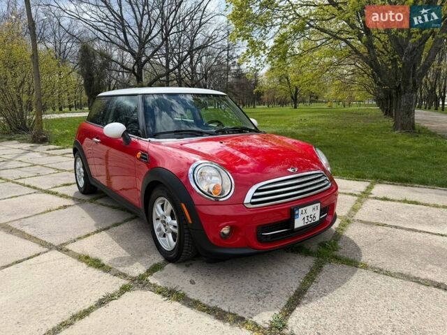 Червоний Міні Cooper, об'ємом двигуна 1.6 л та пробігом 34 тис. км за 10500 $, фото 1 на Automoto.ua
