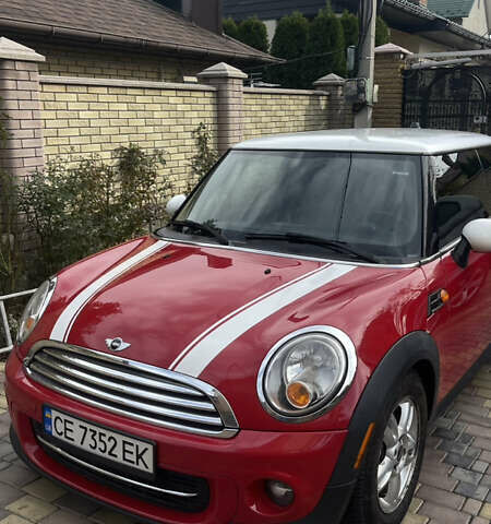 Мини Купер 2013 в Черновцах на Automoto.ua Красный Мини Купер, объемом двигателя 1.6 л и пробегом 137 тыс. км за 11500 $, фото 1 на Automoto.ua