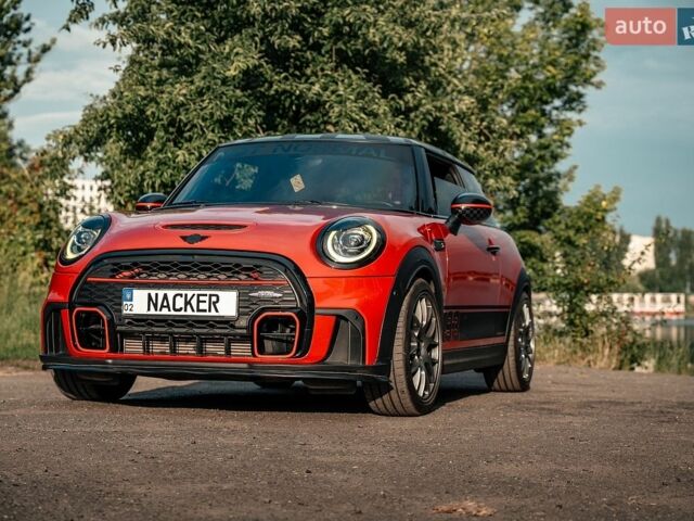 Червоний Міні Cooper, об'ємом двигуна 1.5 л та пробігом 36 тис. км за 19079 $, фото 1 на Automoto.ua