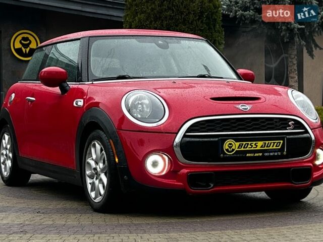 Червоний Міні Cooper, об'ємом двигуна 2 л та пробігом 23 тис. км за 19900 $, фото 1 на Automoto.ua