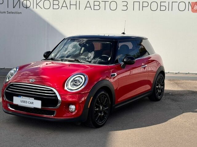 Червоний Міні Cooper, об'ємом двигуна 1.5 л та пробігом 38 тис. км за 13700 $, фото 1 на Automoto.ua