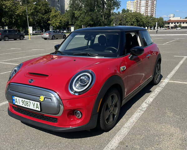 Червоний Міні Cooper, об'ємом двигуна 0 л та пробігом 38 тис. км за 16800 $, фото 1 на Automoto.ua