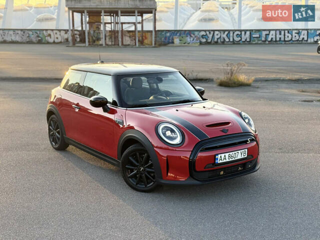 Червоний Міні Cooper, об'ємом двигуна 0 л та пробігом 39 тис. км за 17500 $, фото 1 на Automoto.ua
