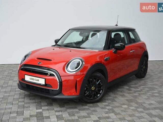 Міні Cooper 2023 у Києві на Automoto.ua Червоний Міні Cooper, об'ємом двигуна 0 л та пробігом 11 тис. км за 20631 $, фото 1 на Automoto.ua
