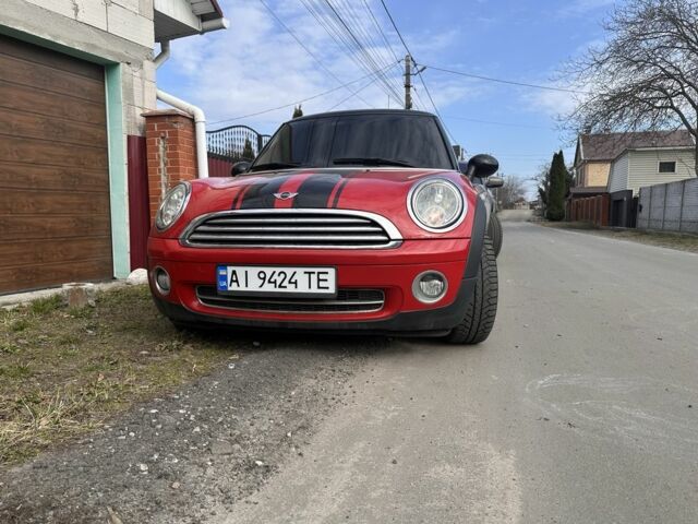 Красный Мини Купер, объемом двигателя 1.6 л и пробегом 3 тыс. км за 5900 $, фото 1 на Automoto.ua