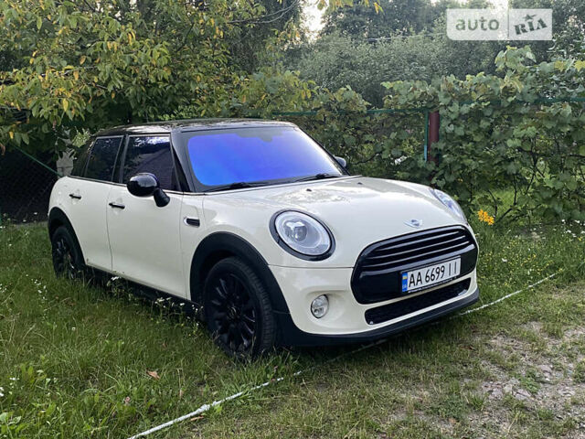 Міні Cooper, об'ємом двигуна 1.5 л та пробігом 73 тис. км за 16500 $, фото 1 на Automoto.ua