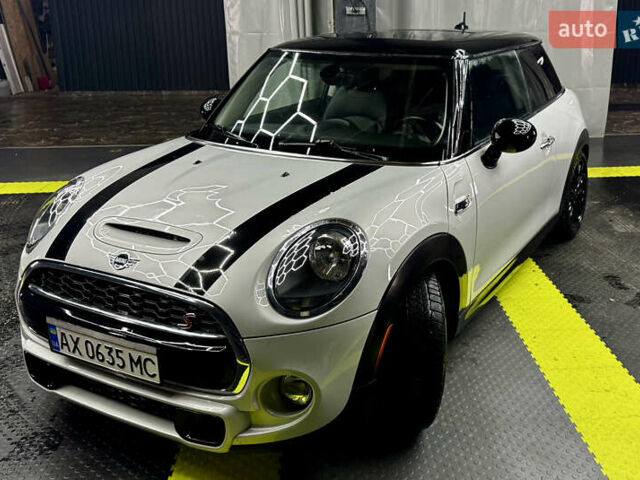 Міні Cooper, об'ємом двигуна 2 л та пробігом 34 тис. км за 16499 $, фото 1 на Automoto.ua