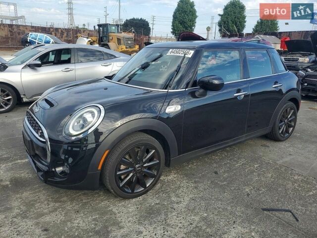 Міні Cooper, об'ємом двигуна 2 л та пробігом 54 тис. км за 3400 $, фото 1 на Automoto.ua