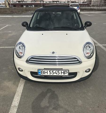 Міні Cooper, об'ємом двигуна 0 л та пробігом 87 тис. км за 12500 $, фото 1 на Automoto.ua