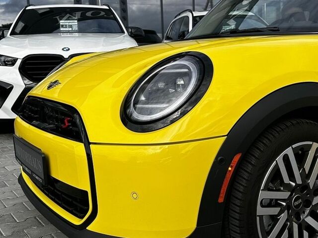 Жовтий Міні Cooper, об'ємом двигуна 2 л та пробігом 1 тис. км за 36500 $, фото 1 на Automoto.ua