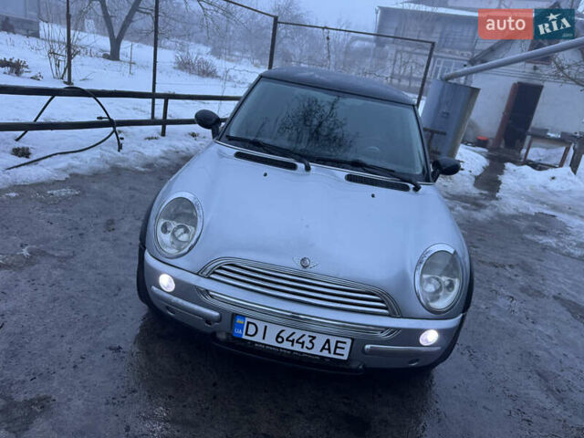 Сірий Міні Cooper, об'ємом двигуна 1.6 л та пробігом 203 тис. км за 2999 $, фото 1 на Automoto.ua
