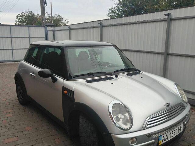 Сірий Міні Cooper, об'ємом двигуна 1.6 л та пробігом 204 тис. км за 5000 $, фото 1 на Automoto.ua
