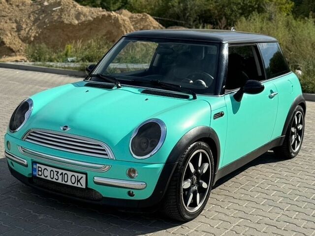 Сірий Міні Cooper, об'ємом двигуна 1.6 л та пробігом 207 тис. км за 5500 $, фото 1 на Automoto.ua