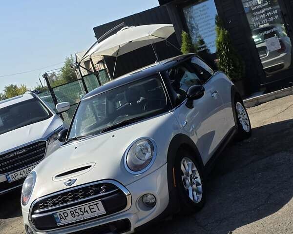 Сірий Міні Cooper, об'ємом двигуна 2 л та пробігом 167 тис. км за 10999 $, фото 1 на Automoto.ua
