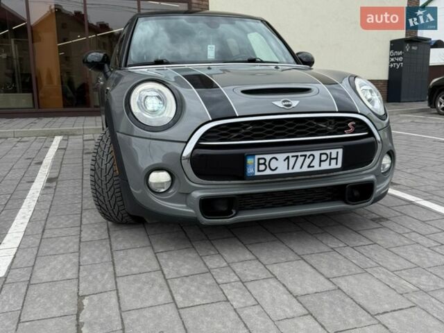 Сірий Міні Cooper, об'ємом двигуна 2 л та пробігом 141 тис. км за 12300 $, фото 1 на Automoto.ua