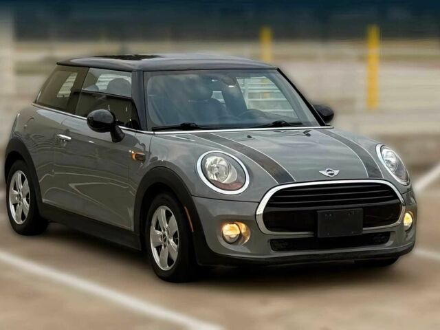 Сірий Міні Cooper, об'ємом двигуна 1.5 л та пробігом 73 тис. км за 3500 $, фото 1 на Automoto.ua