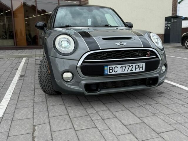 Сірий Міні Cooper, об'ємом двигуна 2 л та пробігом 141 тис. км за 11200 $, фото 1 на Automoto.ua