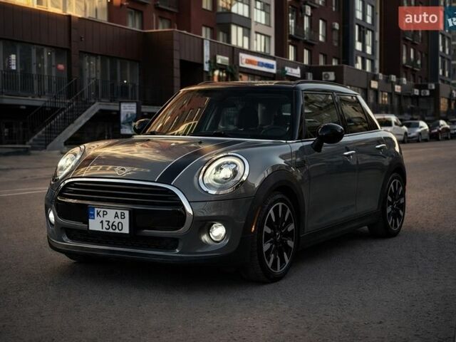 Сірий Міні Cooper, об'ємом двигуна 1.5 л та пробігом 145 тис. км за 12500 $, фото 1 на Automoto.ua