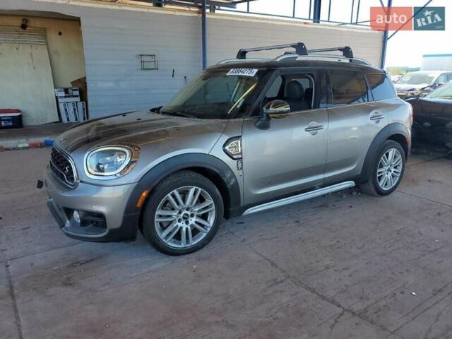 Серый Мини Купер, объемом двигателя 2 л и пробегом 129 тыс. км за 9000 $, фото 1 на Automoto.ua