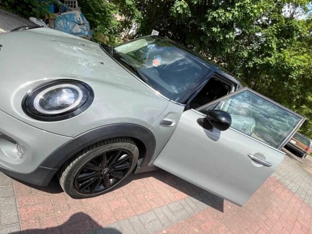 Сірий Міні Cooper, об'ємом двигуна 0 л та пробігом 67 тис. км за 11100 $, фото 1 на Automoto.ua