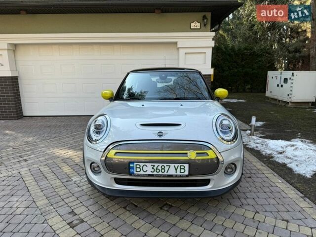 Сірий Міні Cooper, об'ємом двигуна 0 л та пробігом 100 тис. км за 14500 $, фото 1 на Automoto.ua