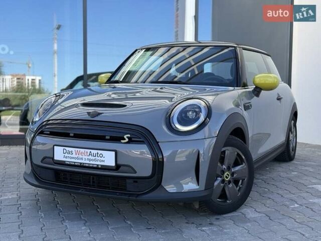 Сірий Міні Cooper, об'ємом двигуна 0 л та пробігом 9 тис. км за 18000 $, фото 1 на Automoto.ua