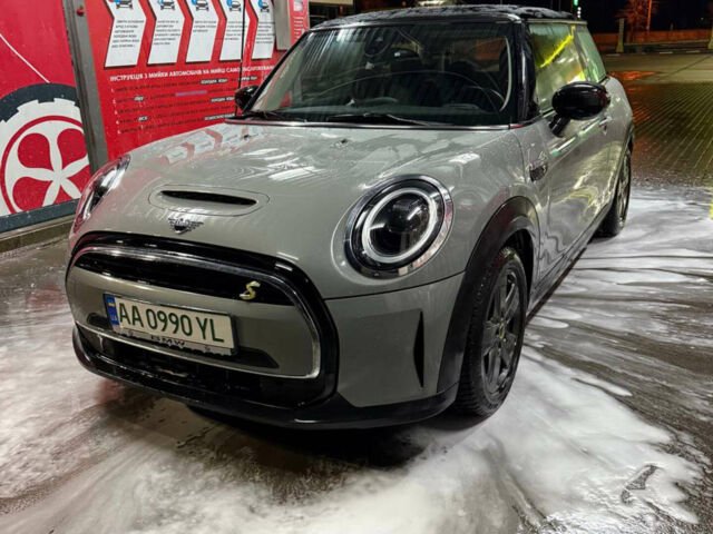 Сірий Міні Cooper, об'ємом двигуна 0 л та пробігом 65 тис. км за 15500 $, фото 1 на Automoto.ua