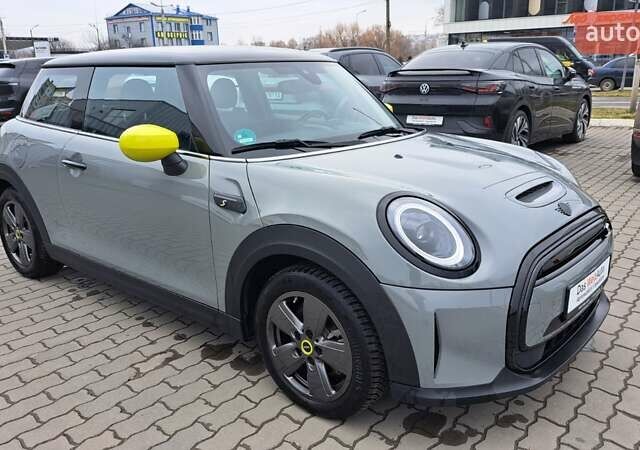 Сірий Міні Cooper, об'ємом двигуна 0 л та пробігом 9 тис. км за 18600 $, фото 1 на Automoto.ua