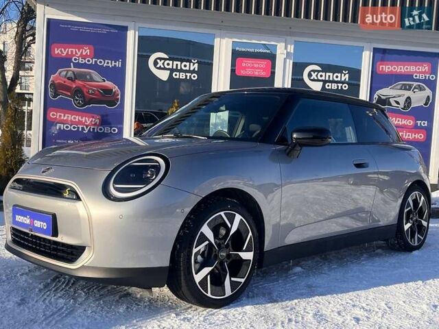 Сірий Міні Cooper, об'ємом двигуна 0 л та пробігом 1 тис. км за 35900 $, фото 1 на Automoto.ua