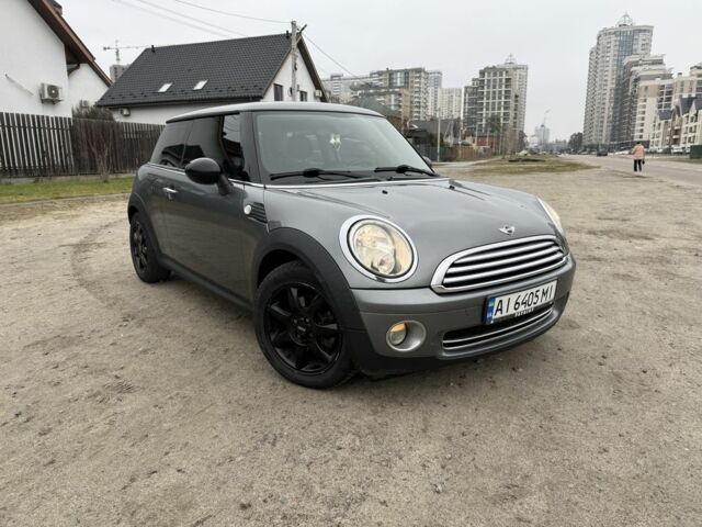 Серый Мини Купер, объемом двигателя 1.4 л и пробегом 213 тыс. км за 6000 $, фото 1 на Automoto.ua