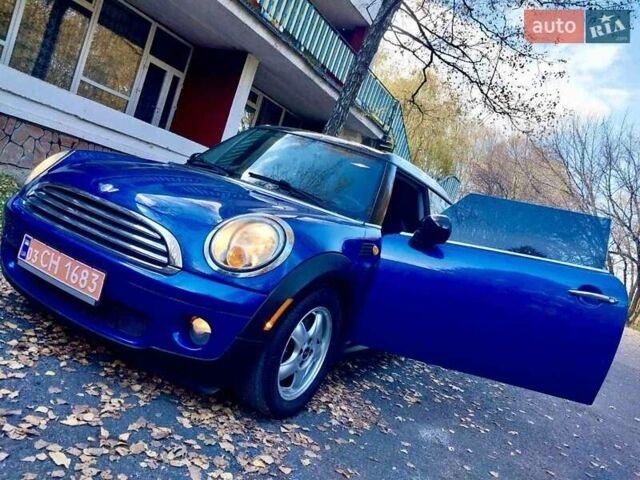 Синий Мини Купер, объемом двигателя 1.6 л и пробегом 109 тыс. км за 5999 $, фото 1 на Automoto.ua
