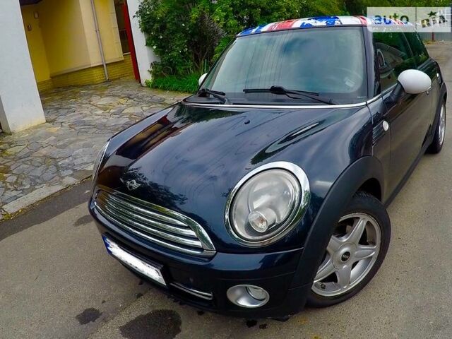 Синій Міні Cooper, об'ємом двигуна 0 л та пробігом 128 тис. км за 8600 $, фото 1 на Automoto.ua