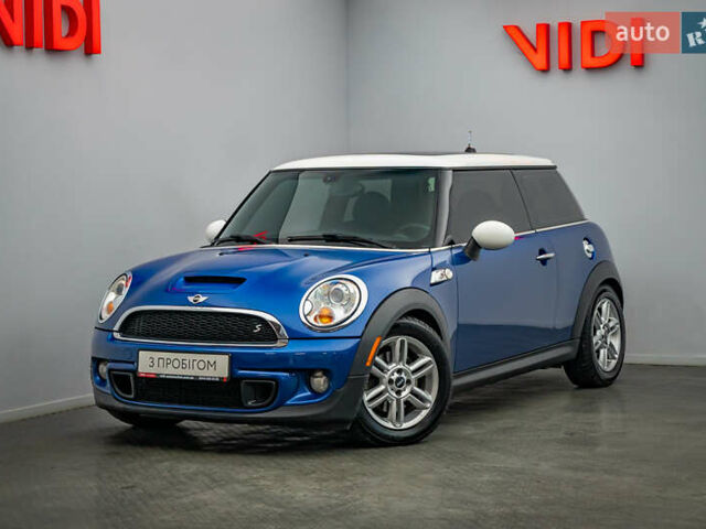 Синий Мини Купер, объемом двигателя 1.6 л и пробегом 105 тыс. км за 9162 $, фото 1 на Automoto.ua