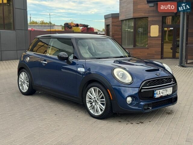 Синій Міні Cooper, об'ємом двигуна 2 л та пробігом 233 тис. км за 10950 $, фото 1 на Automoto.ua