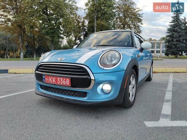 Синий Мини Купер, объемом двигателя 1.5 л и пробегом 50 тыс. км за 13700 $, фото 1 на Automoto.ua