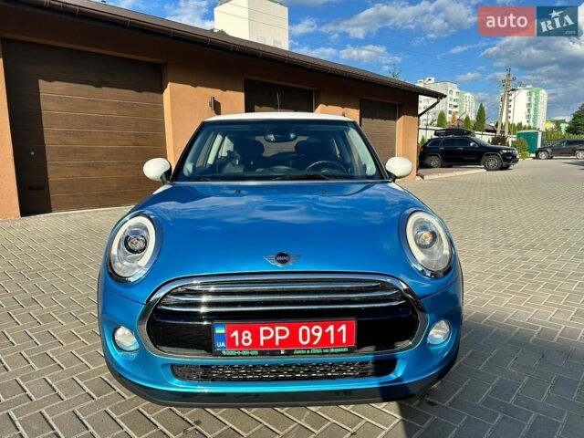 Синій Міні Cooper, об'ємом двигуна 1.5 л та пробігом 130 тис. км за 12900 $, фото 1 на Automoto.ua