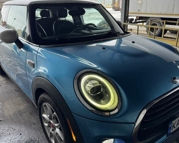 Синій Міні Cooper, об'ємом двигуна 1.5 л та пробігом 145 тис. км за 13999 $, фото 1 на Automoto.ua
