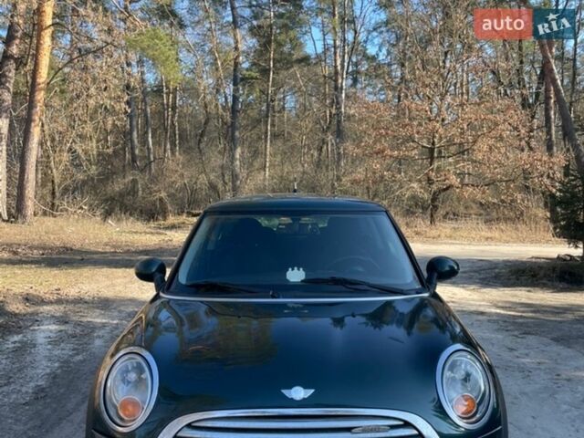 Зелений Міні Cooper, об'ємом двигуна 1.6 л та пробігом 204 тис. км за 7500 $, фото 1 на Automoto.ua