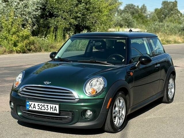 Зелений Міні Cooper, об'ємом двигуна 1.6 л та пробігом 177 тис. км за 7400 $, фото 1 на Automoto.ua