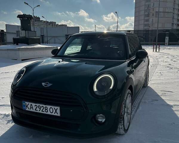 Зеленый Мини Купер, объемом двигателя 1.5 л и пробегом 101 тыс. км за 15900 $, фото 1 на Automoto.ua